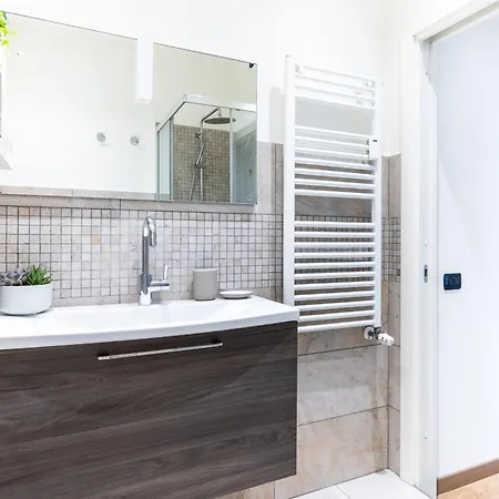 A 300m Dalla Metro Nel Cuore Di Con Wifi Apartment *