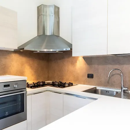 A 300m Dalla Metro Nel Cuore Di Con Wifi Apartment *
